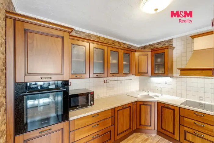 Prodej rodinného domu, Předboj, Pod Hřištěm, 283 m2
