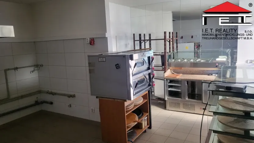 Pronájem obchodního prostoru, Ostrava, Mírové náměstí, 35 m2