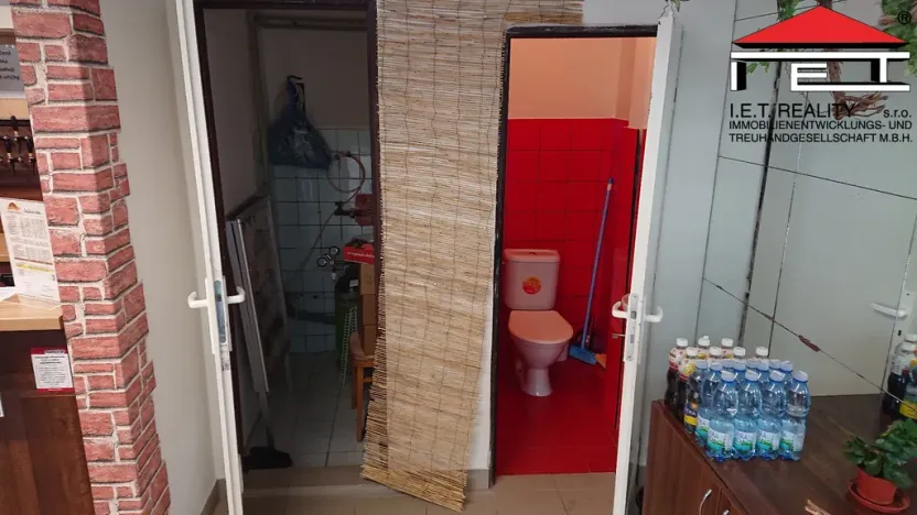 Pronájem obchodního prostoru, Ostrava, Mírové náměstí, 35 m2