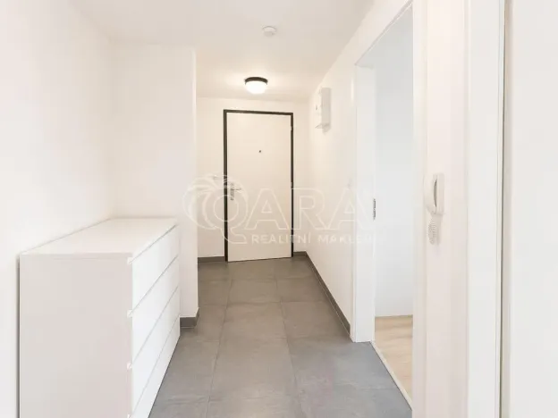 Prodej bytu 2+kk, Praha - Hloubětín, Kbelská, 51 m2