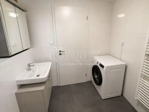 Prodej bytu 2+kk, Praha - Hloubětín, Kbelská, 51 m2