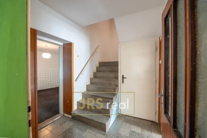 Prodej rodinného domu, Čejkovice, 200 m2