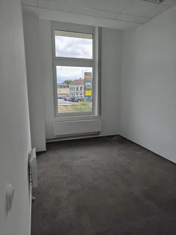 Pronájem obchodního prostoru, Tachov, Hornická, 18 m2