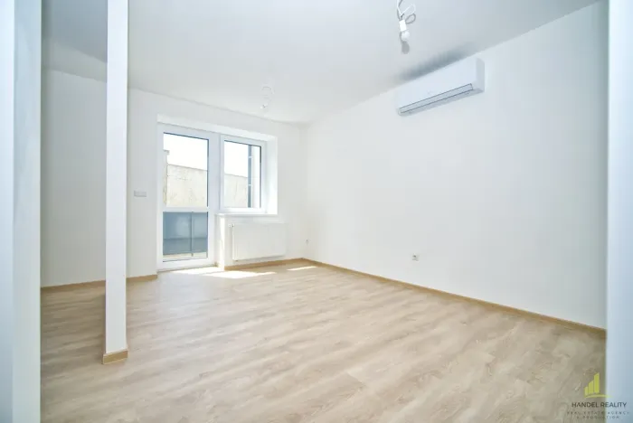 Prodej bytu 1+kk, Břeclav, 37 m2