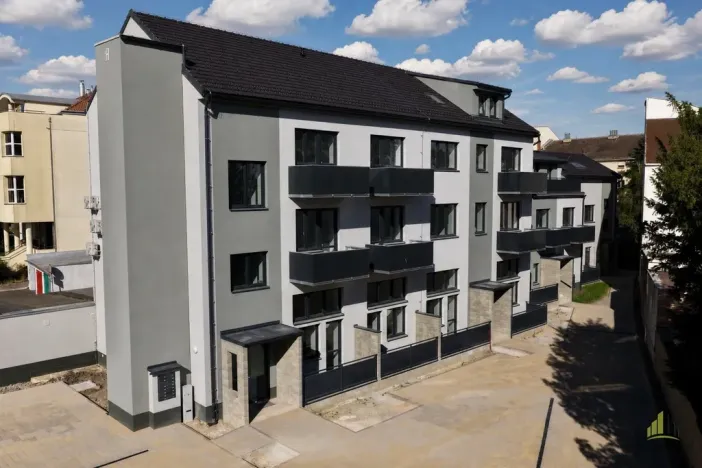 Prodej bytu 1+kk, Břeclav, 37 m2