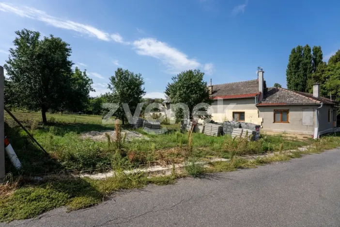 Prodej pozemku pro bydlení, Kroměříž - Těšnovice, 800 m2