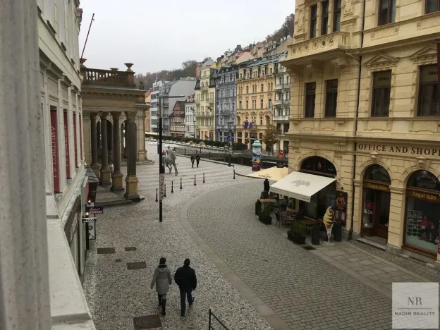 Pronájem kanceláře, Karlovy Vary, Lázeňská, 17 m2