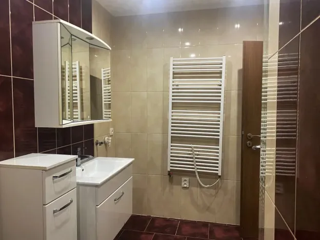 Prodej bytu 2+1, Mikulov, St. Živného, 61 m2