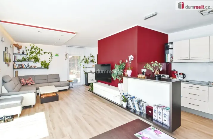 Prodej rodinného domu, Chýně, Hájecká, 104 m2