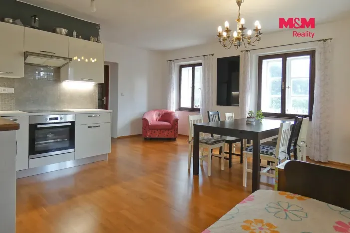 Prodej rodinného domu, Zákupy, Borská, 254 m2