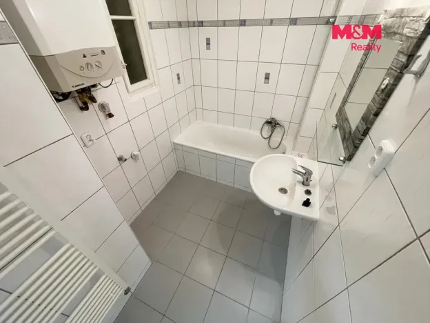 Pronájem bytu 2+kk, Praha - Vršovice, Bulharská, 48 m2