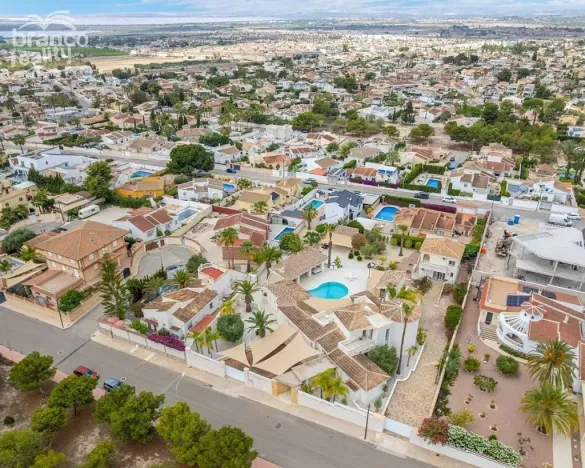 Prodej rodinného domu, Ciudad Quesada, Alicante, Španělsko, 427 m2