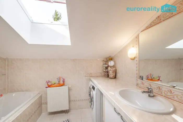 Prodej bytu 3+kk, Mariánské Lázně, Karlovarská, 113 m2