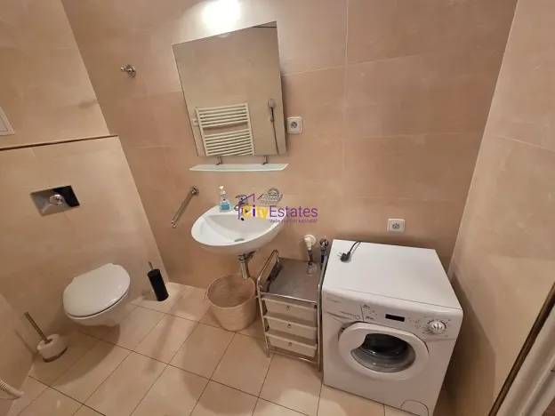 Pronájem bytu 1+kk, Praha - Krč, Dolnokrčská, 46 m2