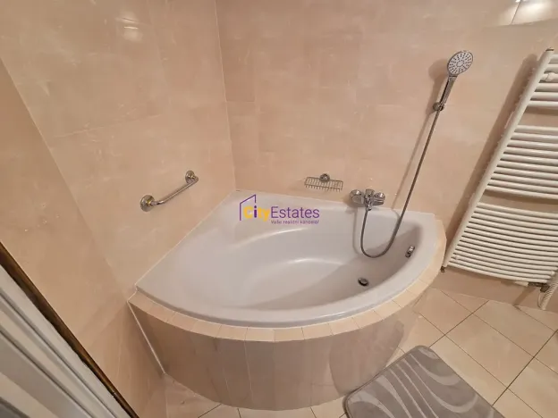 Pronájem bytu 1+kk, Praha - Krč, Dolnokrčská, 46 m2