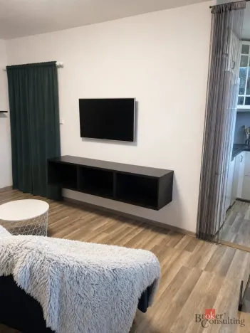 Prodej bytu 1+kk, Kladno - Kročehlavy, Litevská, 27 m2