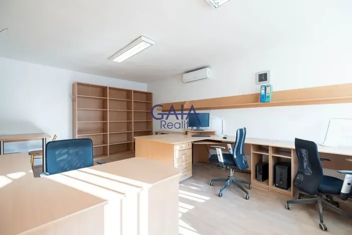 Prodej kanceláře, Vacenovice, Dolní Konec, 692 m2