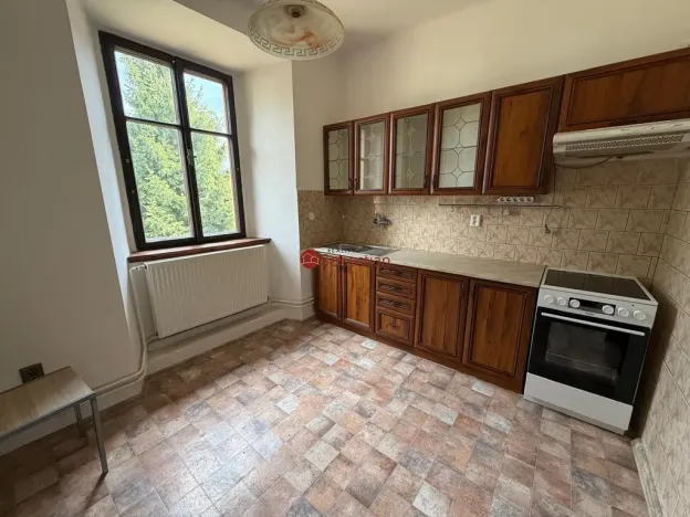 Pronájem bytu 3+1, Jestřebí, 72 m2