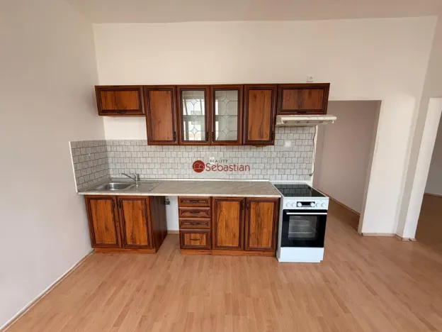 Pronájem bytu 2+kk, Jestřebí, 37 m2