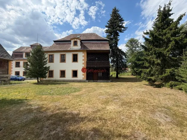 Pronájem bytu 1+1, Jestřebí, 26 m2