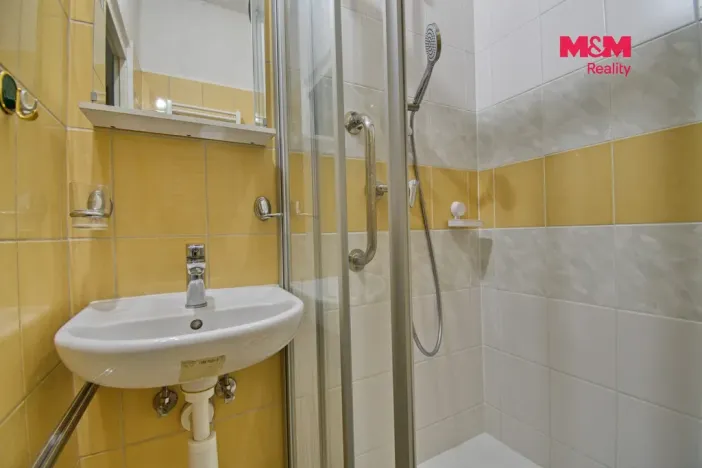 Prodej bytu 3+1, Vsetín, Jasenická, 73 m2