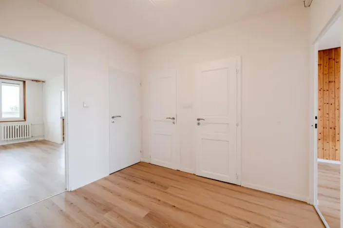 Pronájem bytu 3+1, Praha - Kobylisy, Chotovická, 83 m2