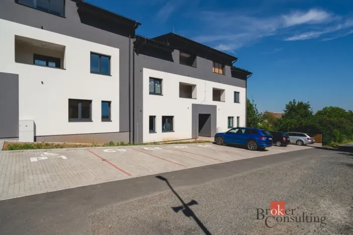 Prodej bytu 2+kk, Břasy, 47 m2