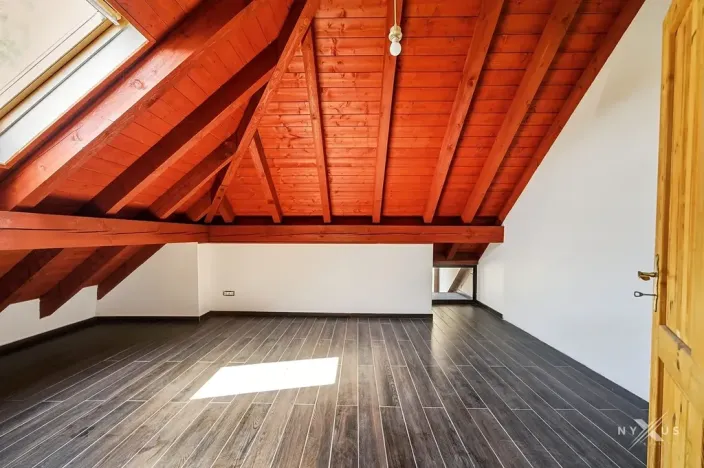 Prodej rodinného domu, Černolice, Ke dvoru, 375 m2