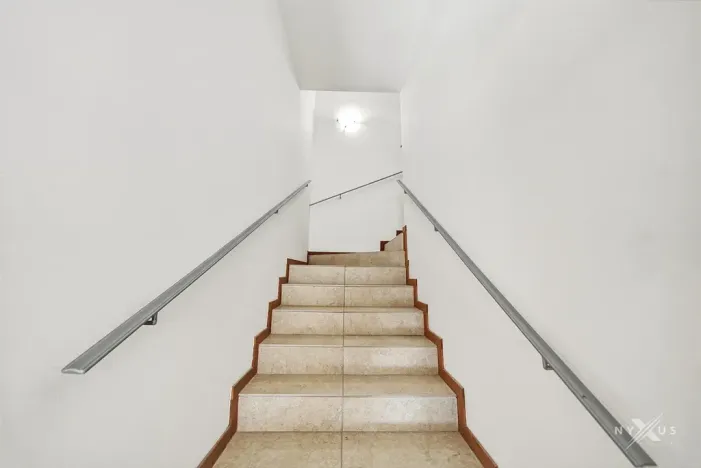 Prodej rodinného domu, Černolice, Ke dvoru, 375 m2