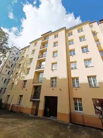 Prodej bytu 2+kk, Praha - Žižkov, Žerotínova, 33 m2