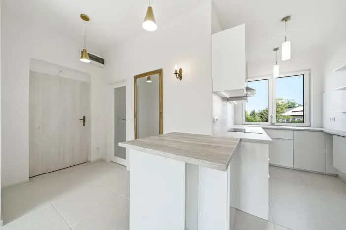Prodej bytu 3+1, Olomouc - Hejčín, Erenburgova, 75 m2