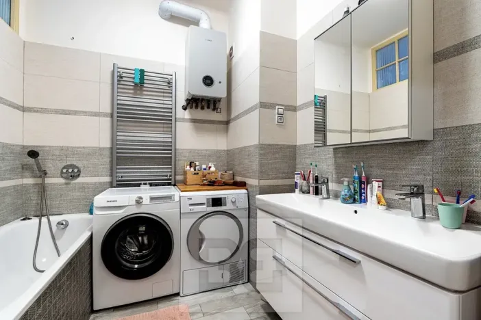 Prodej bytu 3+kk, Praha - Holešovice, Šimáčkova, 97 m2