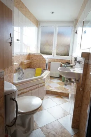Prodej bytu 3+1, Nové Město nad Metují, T. G. Masaryka, 56 m2