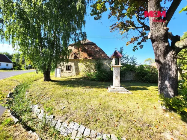Prodej rodinného domu, Měcholupy - Milošice, 424 m2