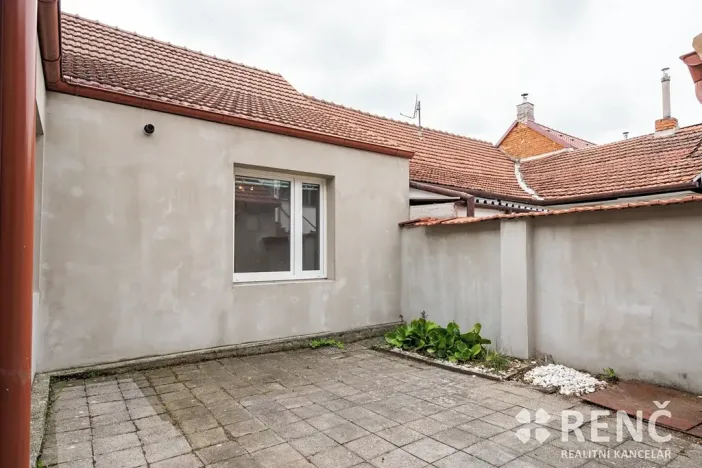 Prodej rodinného domu, Radostice, Pod Sirotkem, 110 m2