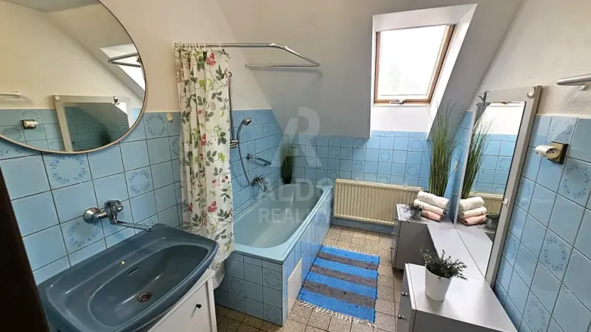 Prodej rodinného domu, Ločenice, 130 m2