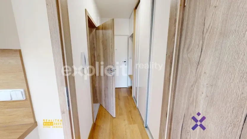 Pronájem bytu 1+kk, Zlín, Nad Stráněmi, 33 m2