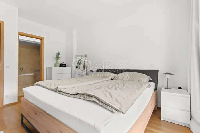 Pronájem bytu 3+kk, Praha - Karlín, Za Karlínským přístavem, 93 m2