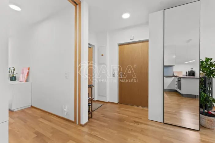 Pronájem bytu 3+kk, Praha - Karlín, Za Karlínským přístavem, 93 m2