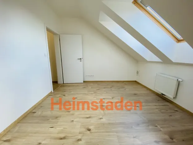 Pronájem bytu 2+kk, Ostrava - Poruba, náměstí Boženy Němcové, 49 m2