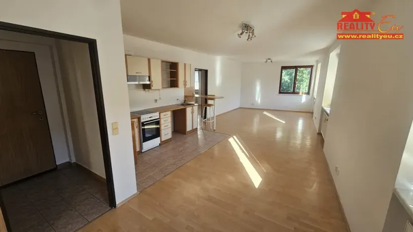 Pronájem bytu 3+kk, Náchod, Strnadova, 81 m2