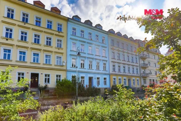 Prodej bytu 3+1, Karlovy Vary, Škroupova, 96 m2