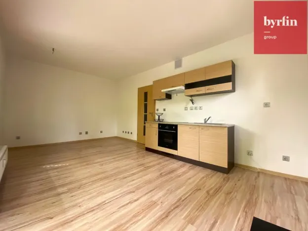 Pronájem bytu 1+kk, Ostrava, Krmelínská, 36 m2