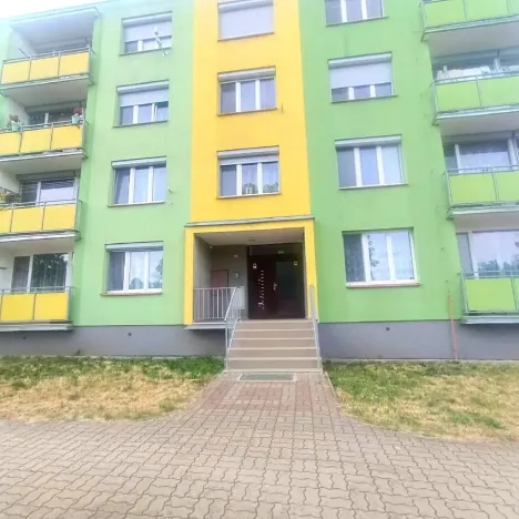 Prodej bytu 2+1, Postoloprty, Třebízského náměstí, 62 m2