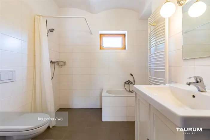 Prodej rodinného domu, Poděvousy, 97 m2