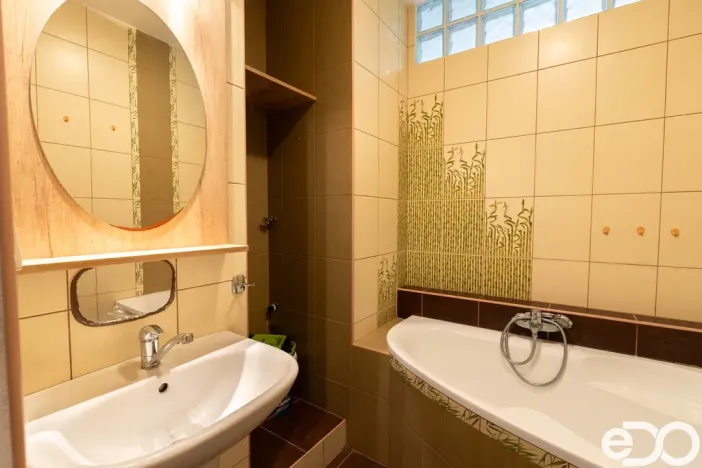 Prodej bytu 3+1, Jistebnice, Spojovací, 72 m2