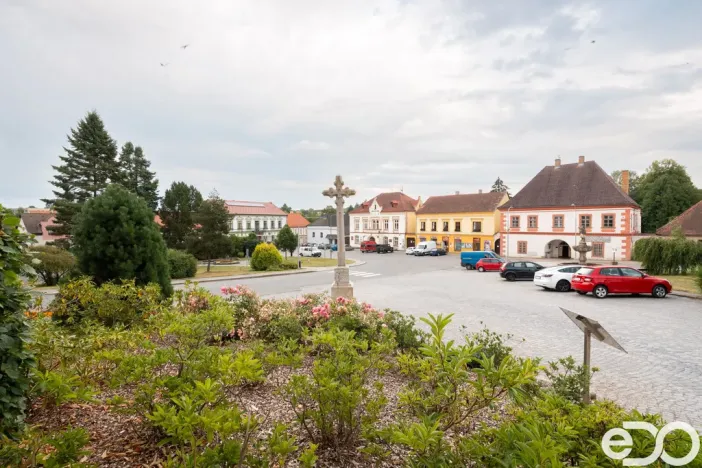 Prodej bytu 3+1, Jistebnice, Spojovací, 72 m2
