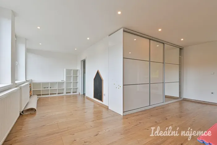 Pronájem bytu 5+kk, Havířov, Rodinná, 140 m2
