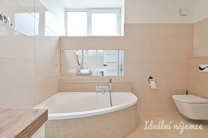 Pronájem bytu 5+kk, Havířov, Rodinná, 140 m2
