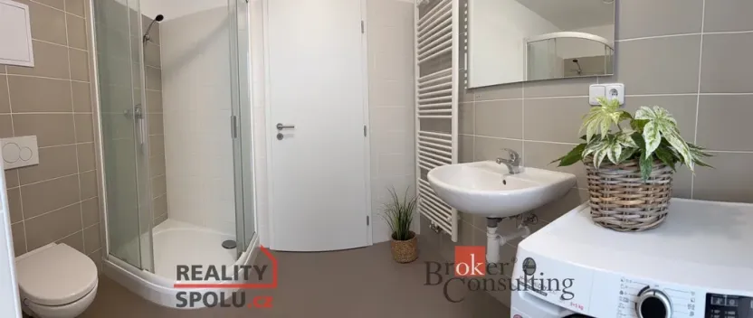 Pronájem bytu 1+kk, Plzeň - Újezd, Diamantová, 30 m2